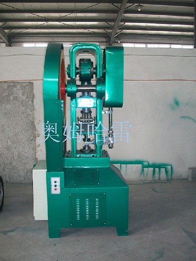 影响压片机片机的因素及应对办法 